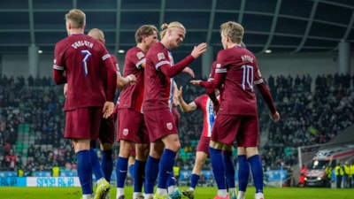 Kazakistan'ı farklı geçen Norveç, A Ligi'nde