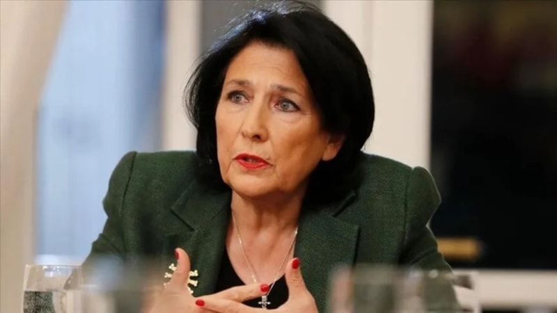 Gürcistan Cumhurbaşkanı'ndan yeniden seçim çağrısı