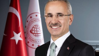 Abdulkadir Uraloğlu: Dijital ve sürdürülebilir orta koridorun yol haritası Bakü'de çizilecek