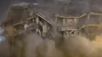 Gaziantep'te 6 katlı bina yıkım sırasında çöktü