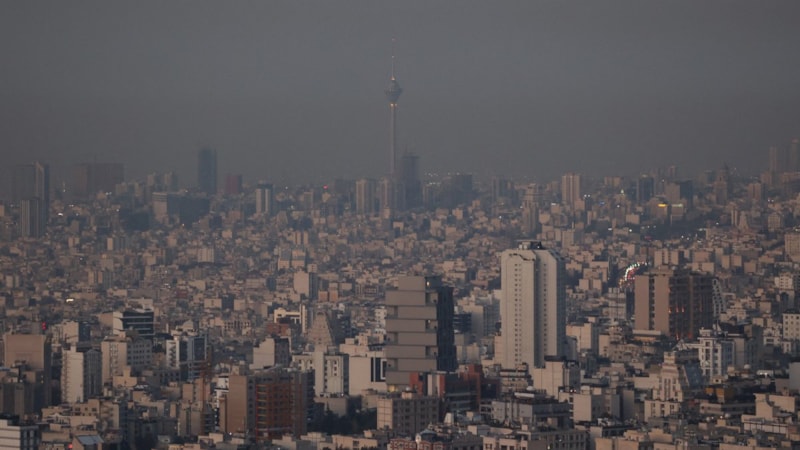 İran'da başkentin güneye taşınması için çalışma başlatıldı