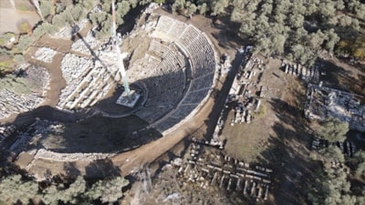 Muğla'da bulunan Stratonikeia Antik Kenti'nde 2 bin 250 yıllık kanalizasyon sistemi bulundu