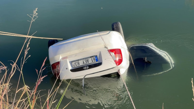 Osmaniye’de otomobil kanala uçtu: 2 ölü 1 yaralı