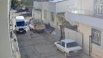 Şanlıurfa'da minibüsün çarptığı çocuk yaşamını yitirdi