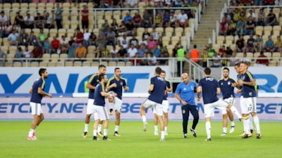 Gostivar'da oynayan eski Fenerbahçeliler, Vardar maçının rövanşını aldı