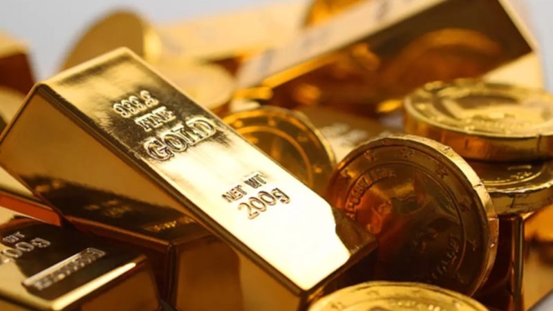 Ons altın, kasım ayında kârdan zarar etti