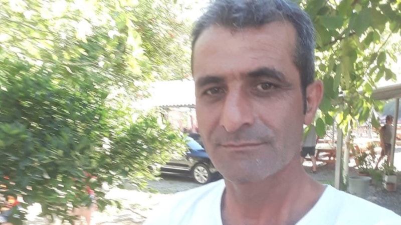 Antalya'da ağaç keserken kafasına taş düşen adam can verdi