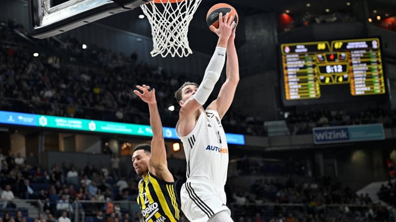 Fenerbahçe, deplasmanda Real Madrid'i mağlup etti