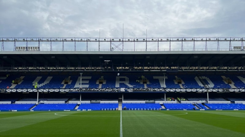 Hava koşulları nedeniyle dev derbi ertelendi