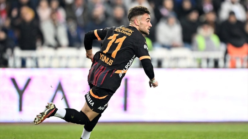 Yunus Akgün: Barış hüngür hüngür ağlıyor