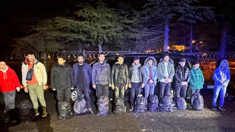 Tekirdağ'da 11 kaçak göçmen ve 1 organizatör yakalandı