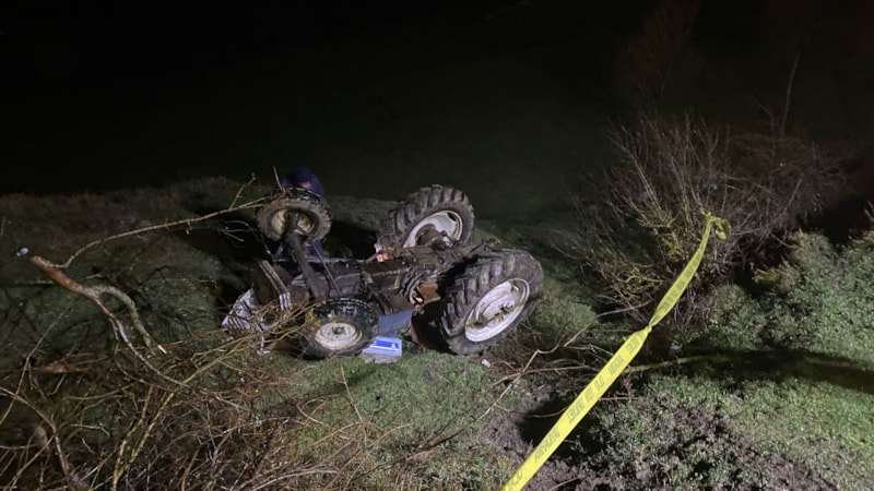 Samsun'da devrilen traktörün altında kalan sürücü öldü