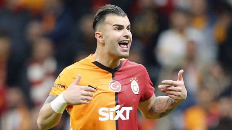 Galatasaray'da Abdülkerim Bardakcı'ya zamlı sözleşme