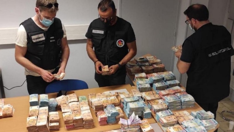 Europol: PKK Avrupa'da yasa dışı faaliyetlerle finansman sağlıyor