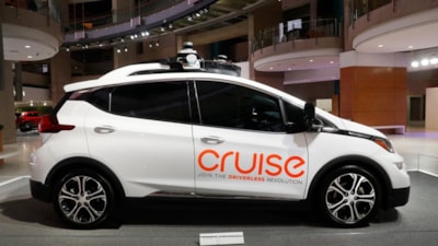 GM, Cruise isimli robotaksi projesini iptal etti