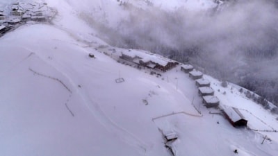 Zigana’da kar kalınlığı 1 metreye yaklaştı