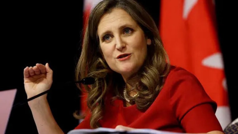 Kanada Maliye Bakanı, Trump'ın gümrük vergisi tehdidi sonrası istifa etti