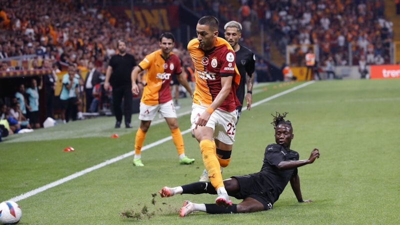 Hakim Ziyech'e Portekiz'den sürpriz talip