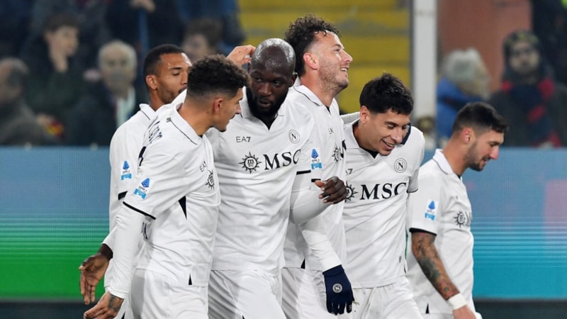 Napoli, Genoa deplasmanında kazandı