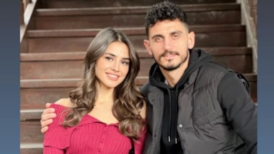 Futbolcu Samet Akaydin ve Hazal Çağlar'dan ilk fotoğraf geldi! Aşıklar gündem oldu