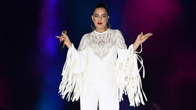 Ebru Gündeş'in yılbaşı konser ücreti Mansur Yavaş'ın ödediğinden daha az