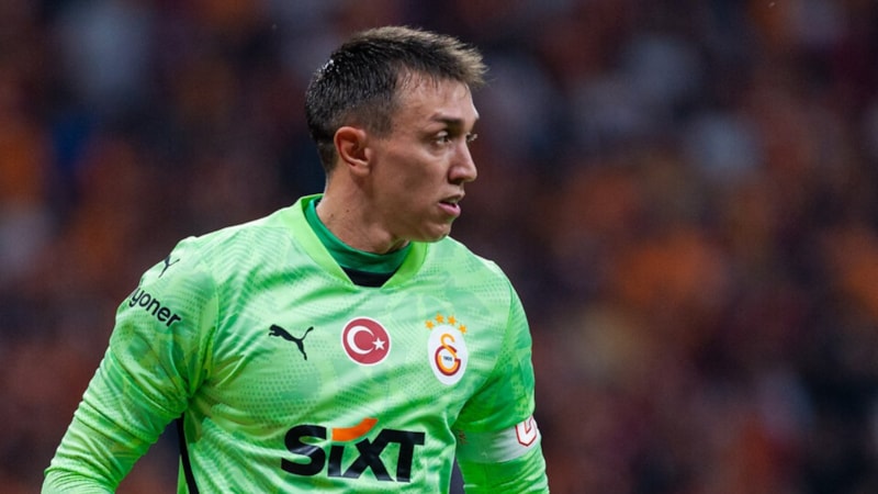 Galatasaray'dan Fernando Muslera kararı! Yola devam edilecek