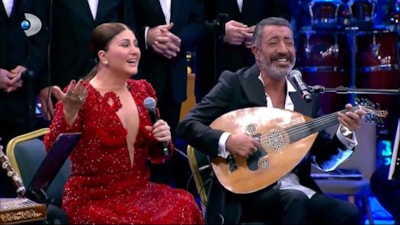 Hakan Altun ve Sibel Can'dan yılbaşı düeti