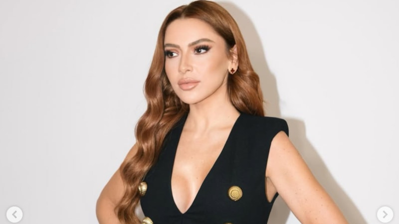 Hadise çok aşık! Yönetmen sevgilisi Şenol Sönmez'le yeni pozunu paylaştı