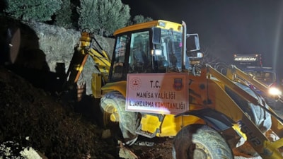 Manisa'da yılbaşı gecesi kaçak kazı yaparken yakalandılar