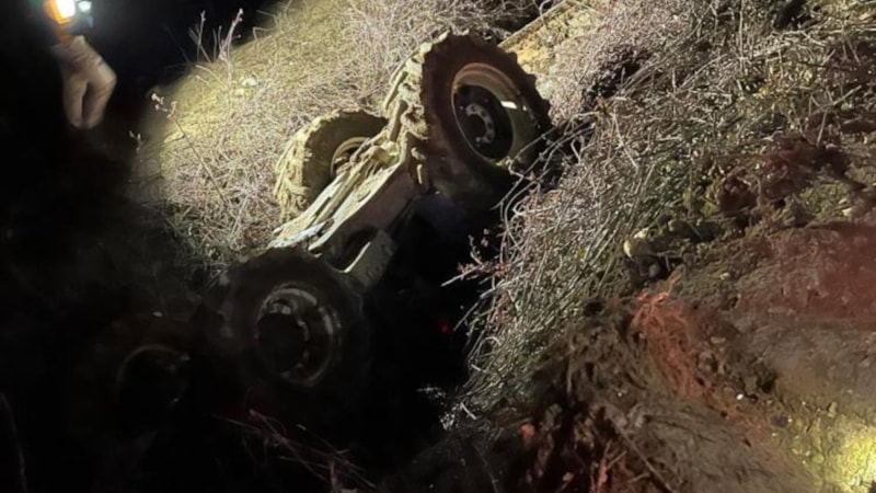 Antalya'da çocuk sürücünün kullandığı traktör devrildi: 2 ölü