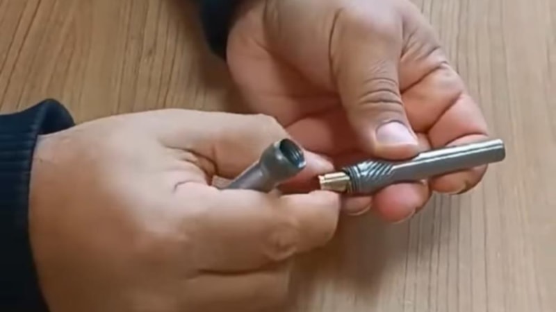 Mersin'de şüpheli şahsın üzerinden kalem tabanca çıktı