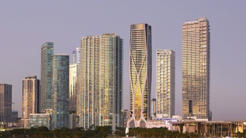 ABD'nin lüks şehri Miami'de binalar çöküyor