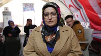 Diyarbakır'da evlat nöbetindeki anne, Regaip Kandili’nde oğlunun teslim olduğu haberini aldı