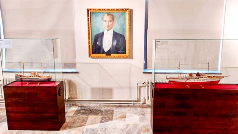 Atatürk portresi, Cumhuriyet Tarihi Müzesi'nde sanatseverlerle buluşuyor