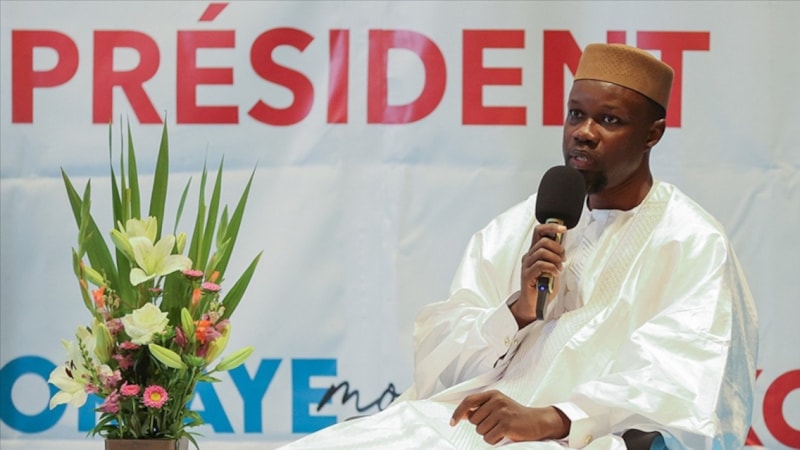 Senegal Başbakanı'ndan Fransa Cumhurbaşkanı Macron'un sözlerine tepki