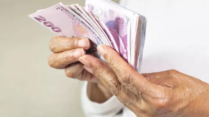 Zamlı yaşlılık maaşı 2025: 65 yaş emekli aylığı kaç TL oldu?