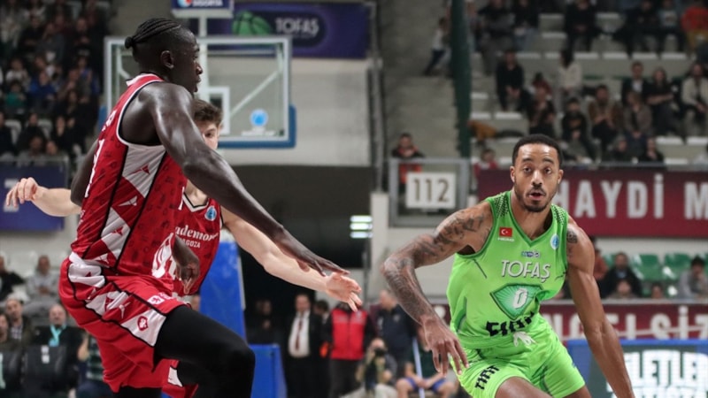 TOFAŞ, Casademont Zaragoza'ya yenildi