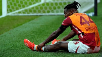 Michy Batshuayi, son dakikada penaltı kaçırdı