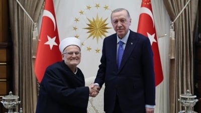 Cumhurbaşkanı Erdoğan, Mescid-i Aksa İmam Hatibi Sabri ile görüştü