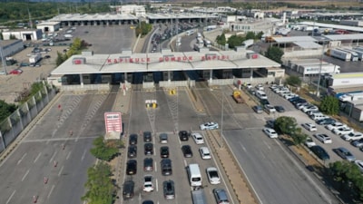 Edirne'deki sınır kapılarından 14,5 milyon yolcu geçti