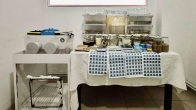 Muğla'da profesör lakaplı şüphelinin evinden 22 kilo uyuşturucu çıktı