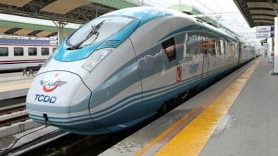 TCDD yeni tarifeyi duyurdu: İşte 2025 zamlı hızlı tren fiyatları…