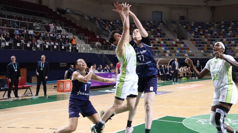 Nesibe Aydın, Danilos Pizza karşısında kazandı