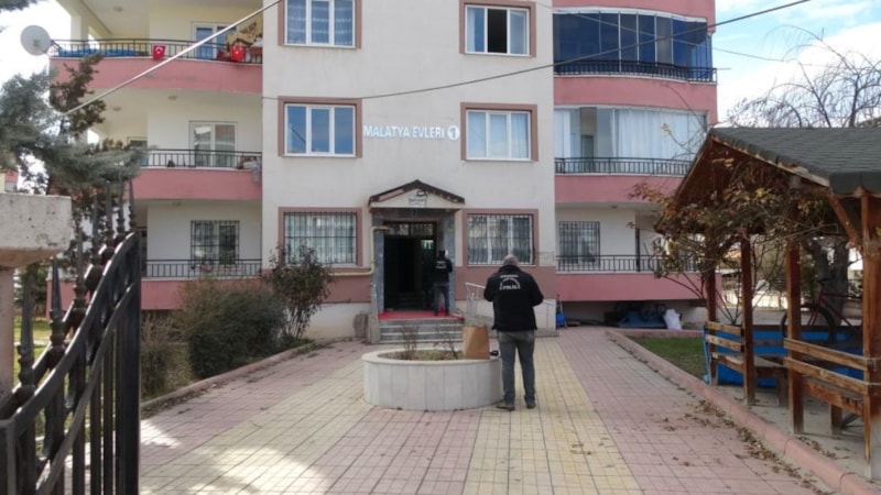 Malatya'da evinde kanlar içerisinde bulunan şahıs öldü