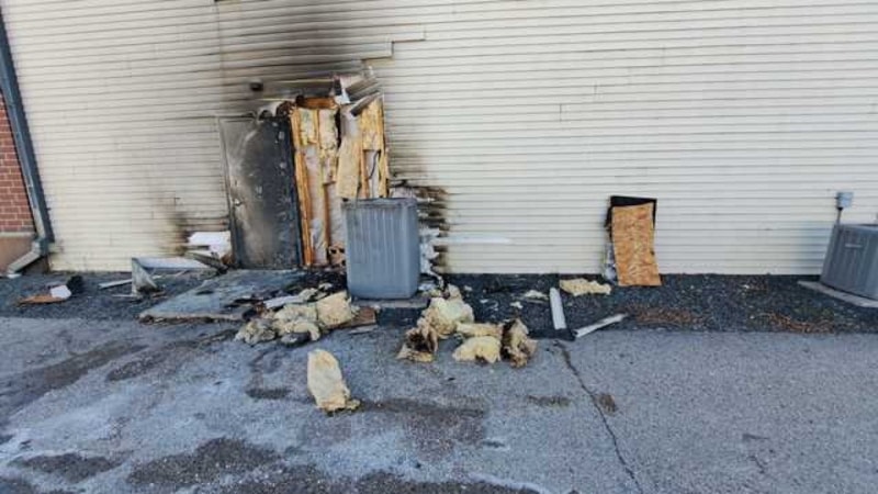 ABD'de bir genç TikTok yasağını destekleyen vekilin ofisini yaktı