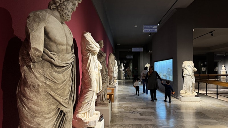 Antalya'da 886 tarihi eser gün yüzüne çıkarıldı