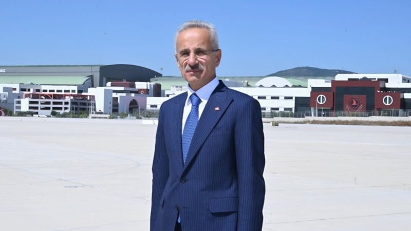 Devletin havalimanlarından elde ettiği gelir belli oldu