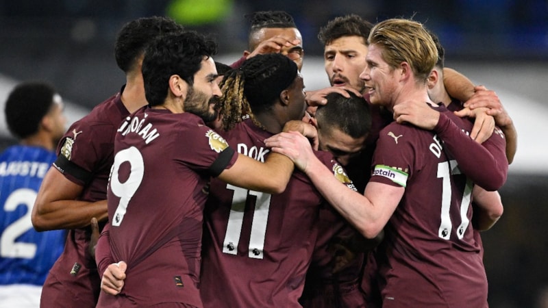 Manchester City yeniden zirveyi hedefliyor