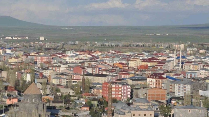 Kars’ta konut satışları arttı, kiralar cep yakmaya devam ediyor