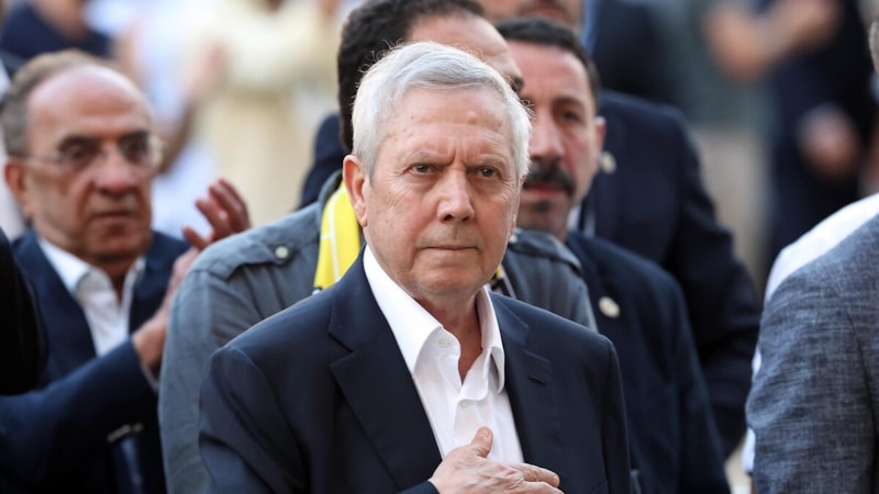 Aziz Yıldırım'dan Mesut Özil açıklaması